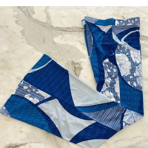 EMILIO PUCCI BLUE WHITE PRINT VISCOSE PANTS GOLD SIDE ZIPPER SIZE IT 42 / US 8 - Picture 8 of 17